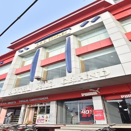 Hotel Rk Grand Varanasi Exterior photo
